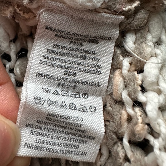 Free People fuzzy knit top🍦 - Picture 6 of 7